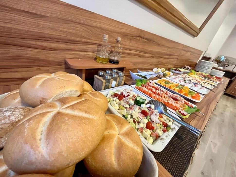 Dom Zdrojowy Hotell Ciechocinek Exteriör bild